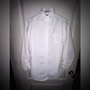 ULTRACLUB WHITE BUTTON-DOWN BLOUSE